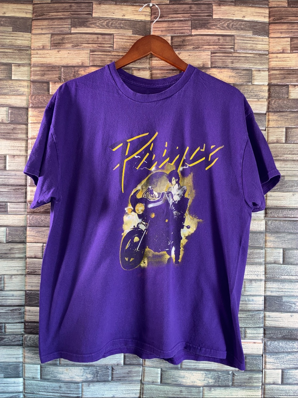 Pre Owned Prince Purple Graphic Crewneck T‑Shirt with Yellow Print XL